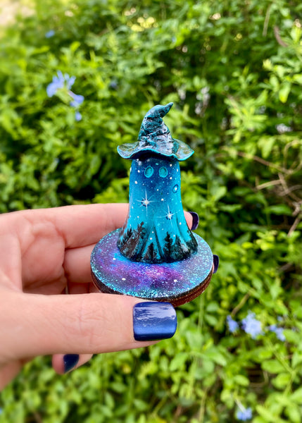 2.5” Cosmic Ghostie Friend comes with magic portal #5