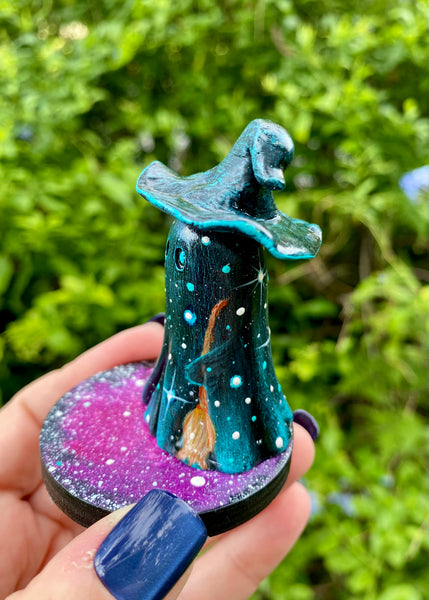 2.5” Cosmic Ghostie Friend comes with magic portal #4